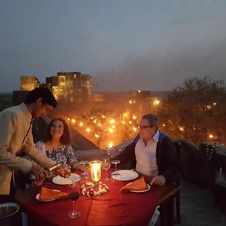 Shahpura Bagh Hotell Eksteriør bilde