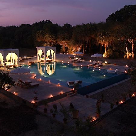 Shahpura Bagh Hotell Eksteriør bilde