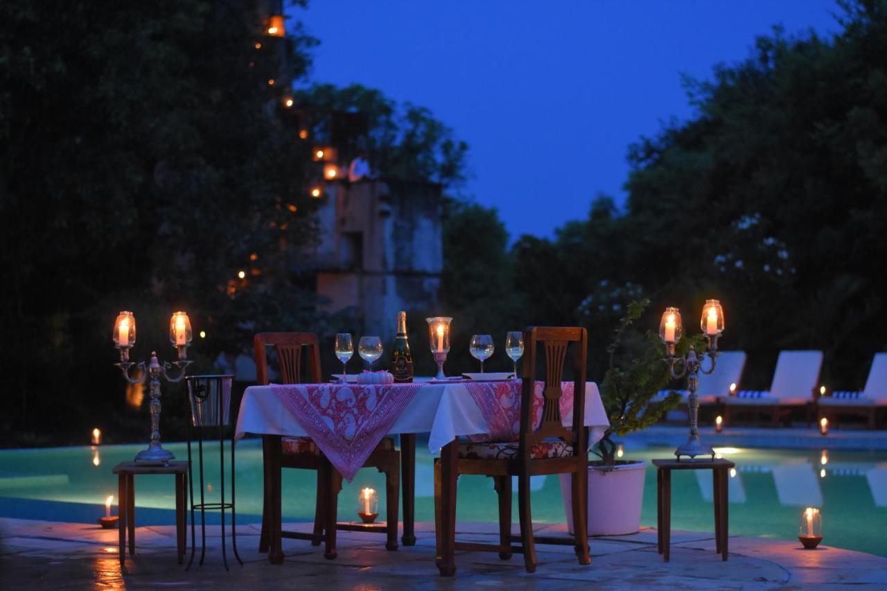 Shahpura Bagh Hotell Eksteriør bilde